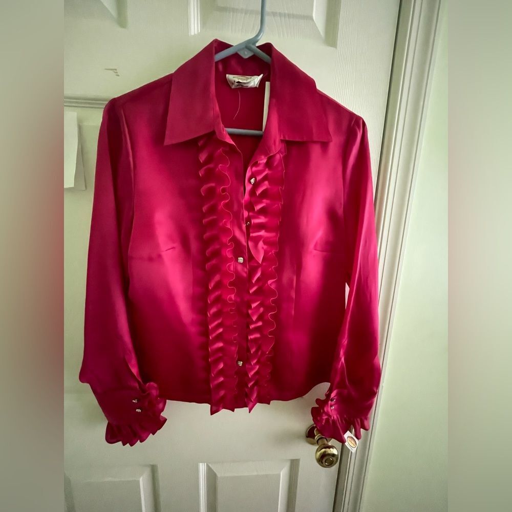 Talbots Silk blouse - Size 10 Petite - Deep Pink - Long Sleeve Ruffle Blouse